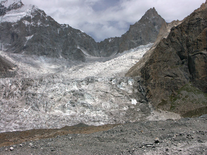 Tohle je alternativn� cesta p�es Masherbrum pas - je to n��ez