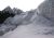 Pohled na Gasherbrumy z leva IV, III, II, I (jen pika, 8068 m)