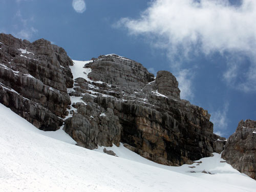 Pohled zespoda - zvren ferrata na Dachtein