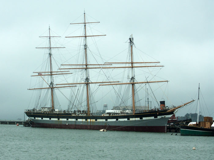 Plachetnice